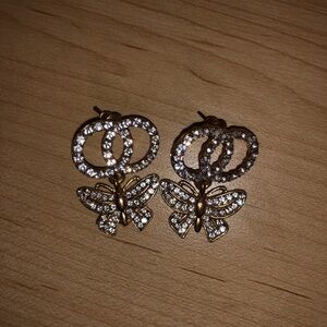 Fake gold butterfly earrings